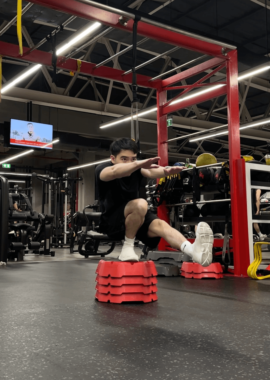 Pistol Squat